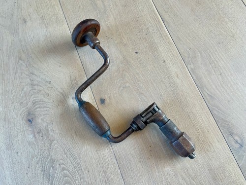Carpenters ratchet hand - carpenters,