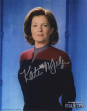 KATE MULGREW - Janeway - Star