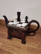 1989 Vintage Chess Set Teapot