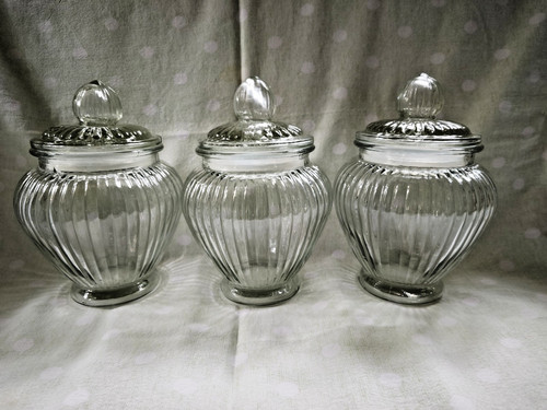 Ribbed clear glass - ribbed,