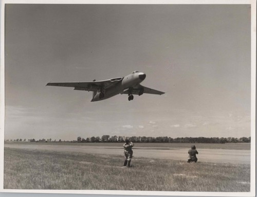 Vickers valiant vintage - valiant,