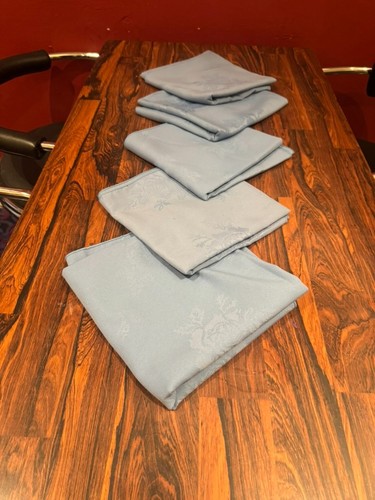 Job lot blue rose damask - 5,