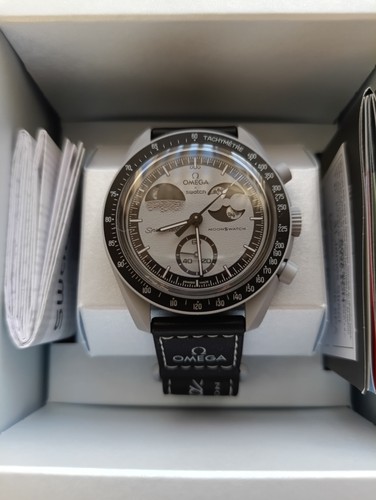 Swatch mission to earthphase - -,