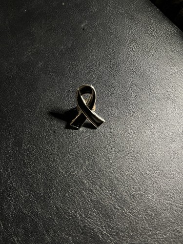 Cancer research ribbon pin - cancer,