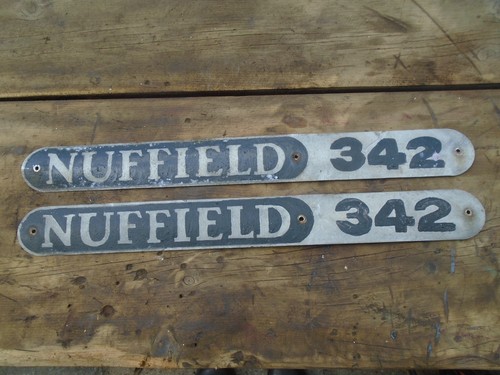 Pair vintage nuffield - vintage,