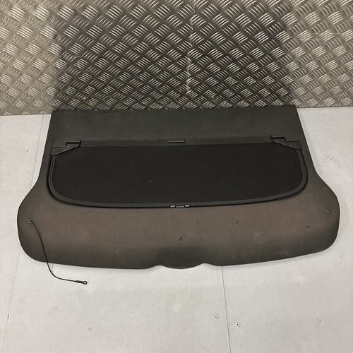 Audi 5 door parcel - 04-12,