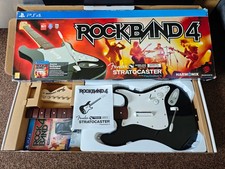 Rock Band 4 Fender Guitar in original Box + RB 4 Game = compatible with PS4 PS5