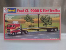 Revell 2102 Ford CL-9000 & flat Trailer Been Started 