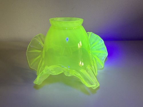 Vintage uranium opalescent - vintage,