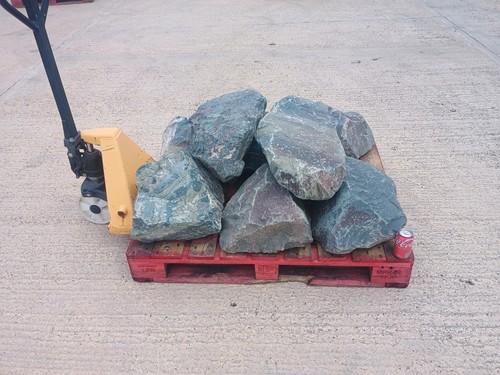 Granite garden rocks - ,