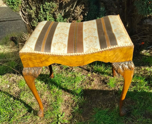 Antique walnut dressing table