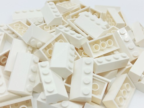 Lego slope roof tiles 2x4 - slope,