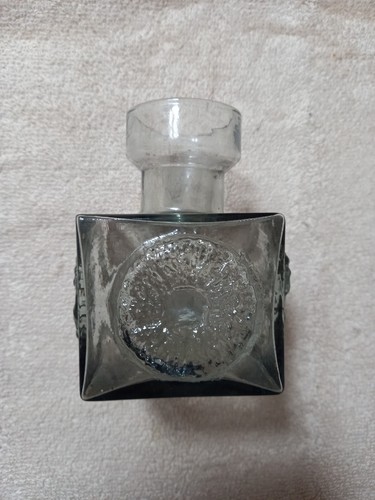 Dartington glass vase frank