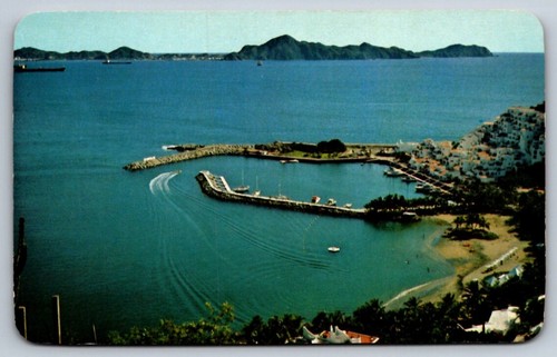 Postcard chrome manzanillo - postcard,