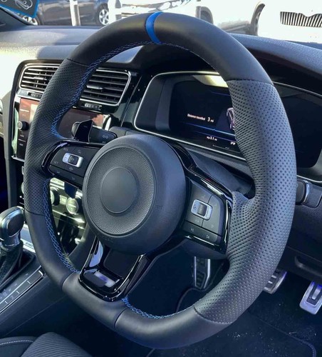 Black leather steering wheel - leather,