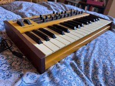 Dave Smith DSI Mopho Keyboard