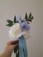 12 x silk flower posy for pew
