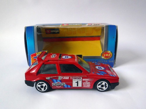 Burago lancia delta red - -,