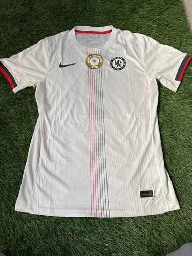 Chelsea away shirt l - chelsea,