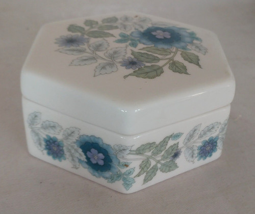 Vintage wedgwood lidded - vintage,