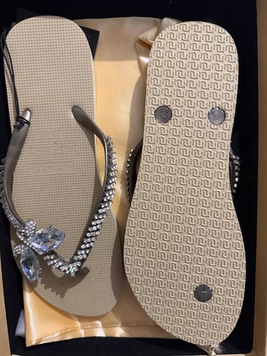 Uzuri embellished flip flops - uzuri,