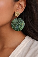 Jungle Vibes in Gold –