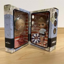 Takara Tomy Petite Blythe