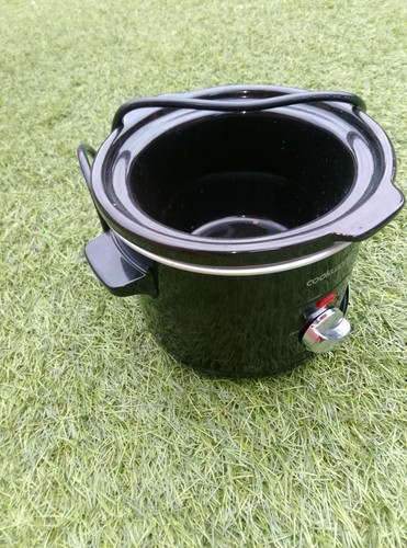 Slow cooker