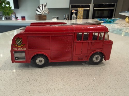 Vintage dinky 259 - 259, engine