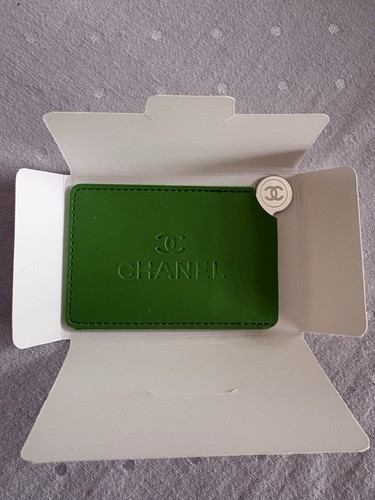 Gwp chanel mirror - gwp,