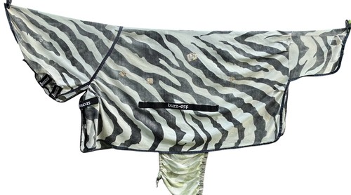 Bucas buzz off zebra - 5’9,
