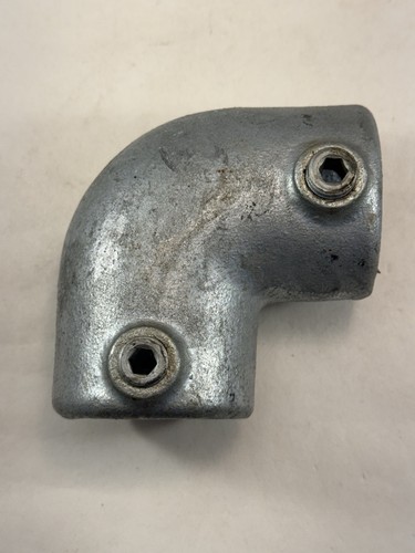 Galvanised pipe clamps - 90°,
