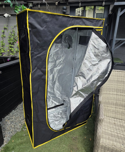 Grow tent 90x50x160cm high - 90x50x160cm,