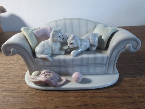 Vintage porcelain cats playing - porcelain,
