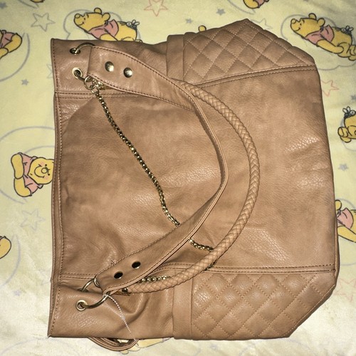 Black rivet large - black, quilted