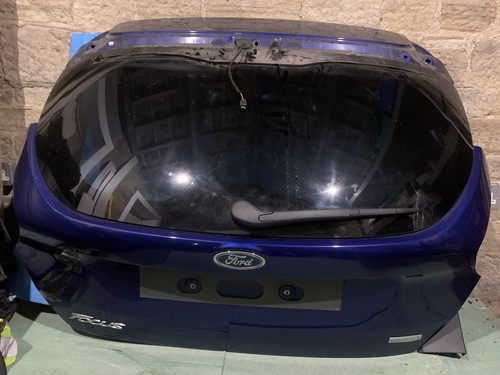 Ford focus tailgate line - ford,