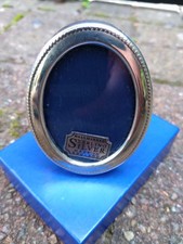 Carr's of Sheffield Small Sterling Silver Oval Photo Frame 1989