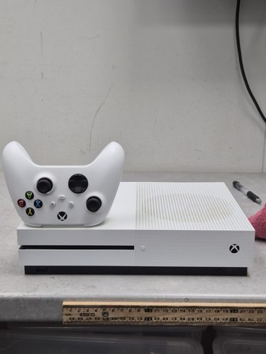 Xbox one 1tb - s,