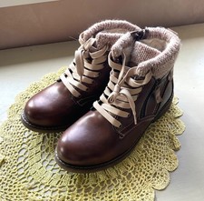 Pavers brown lace up Ankle