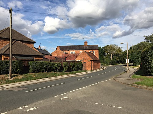 Photo 6x4 ivy house - 6x4,