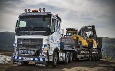 Roof Bar + LEDs For  Volvo FM5