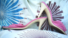VINTAGE 1950S PINK MULES SHOES