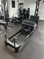 Reformer Pilates Aluminium Foldable Machine in Black – Home / Studio Equipment