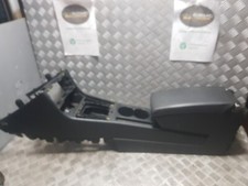 Volkswagen passat center - passat,