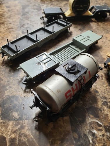 Model railway wagons - model, oo