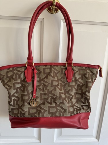 Dkny logo jacquard canvas tote - logo,