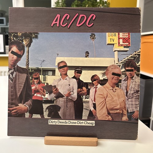 Dirty deeds done dirt - ac/dc,