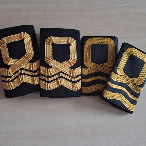 Militaria rank slides - rank,