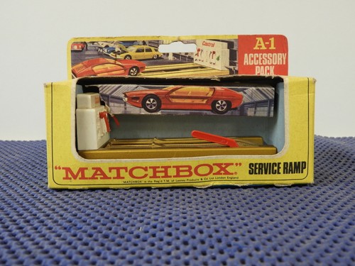 Matchbox service ramp - (lesney),