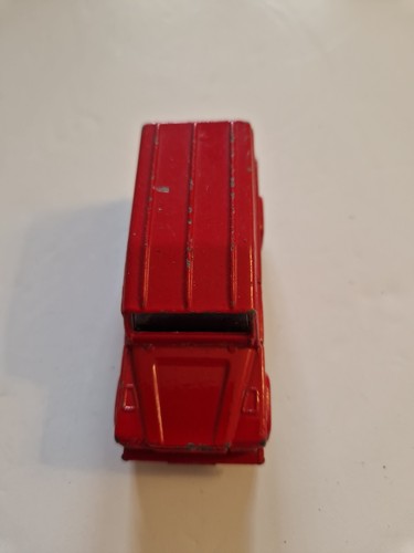 Matchbox land rover defender - land,